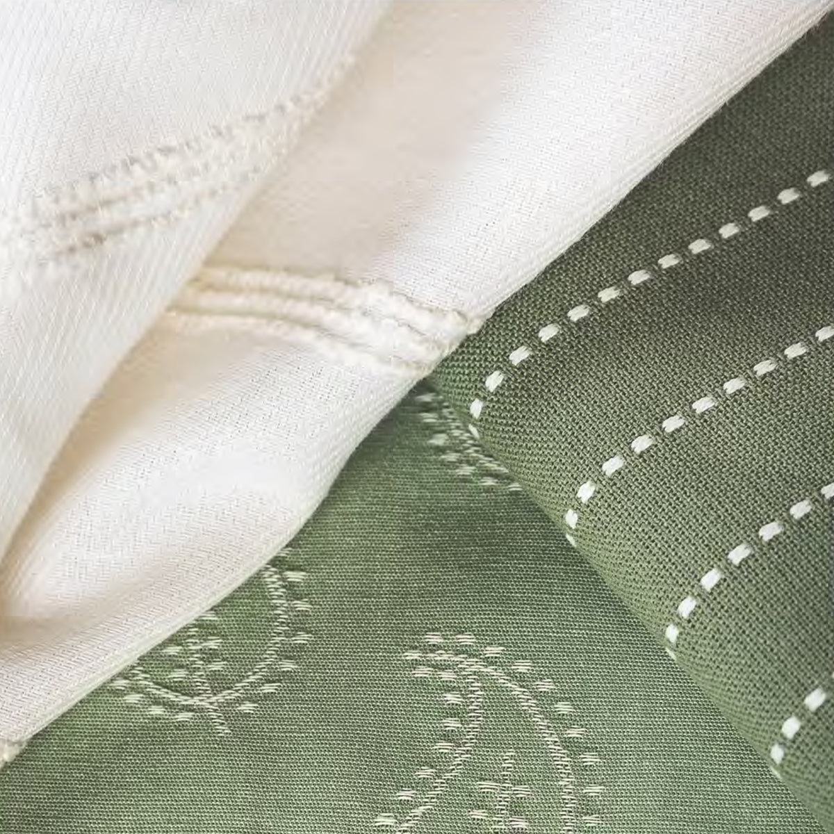 Tecido Listrado Triple Stripe Off White