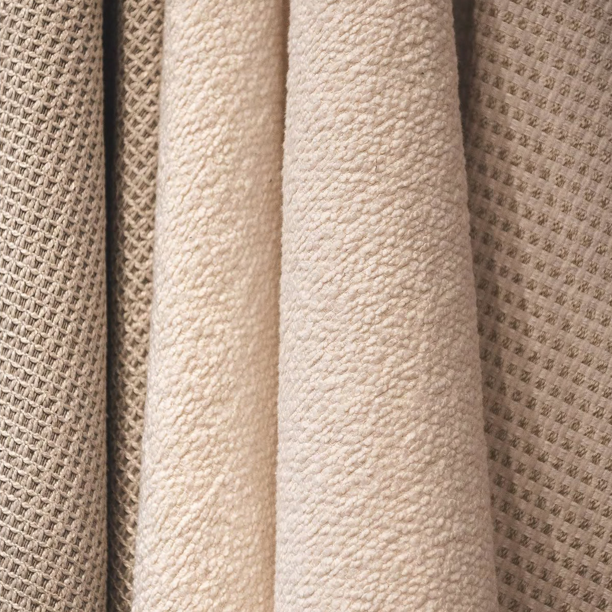 Tecido Jacquard Heaven Off White